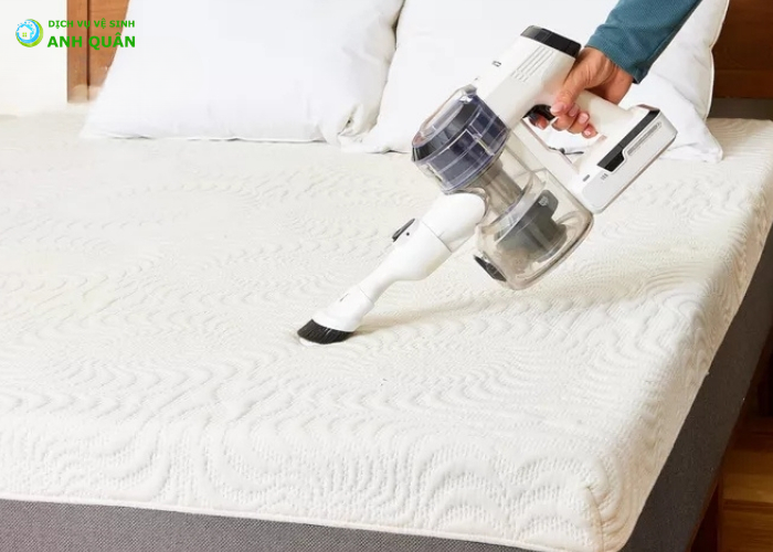 cách làm sạch nệm bị nôn (2)